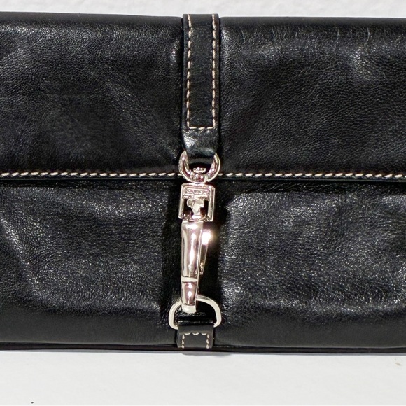 Coach Black Soft Leather Blue Lining Silver Hook Clasp Wristlet - Picture 2 of 4